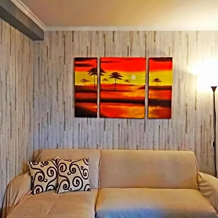 Apartment Iro *